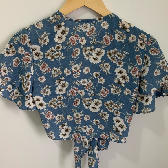 ✨ HOST PICK ✨ La Vie Boheme Floral Kimono Top Size 6 - Picture 3 of 6